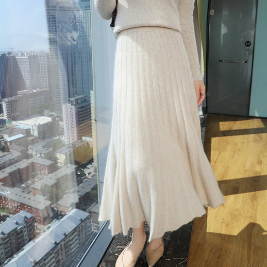 Pleated Knit Cashmere Skirt