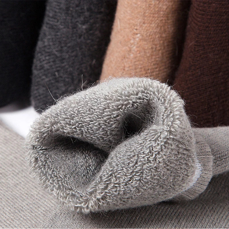 5 Pairs Of Winter Women's Warm Socks