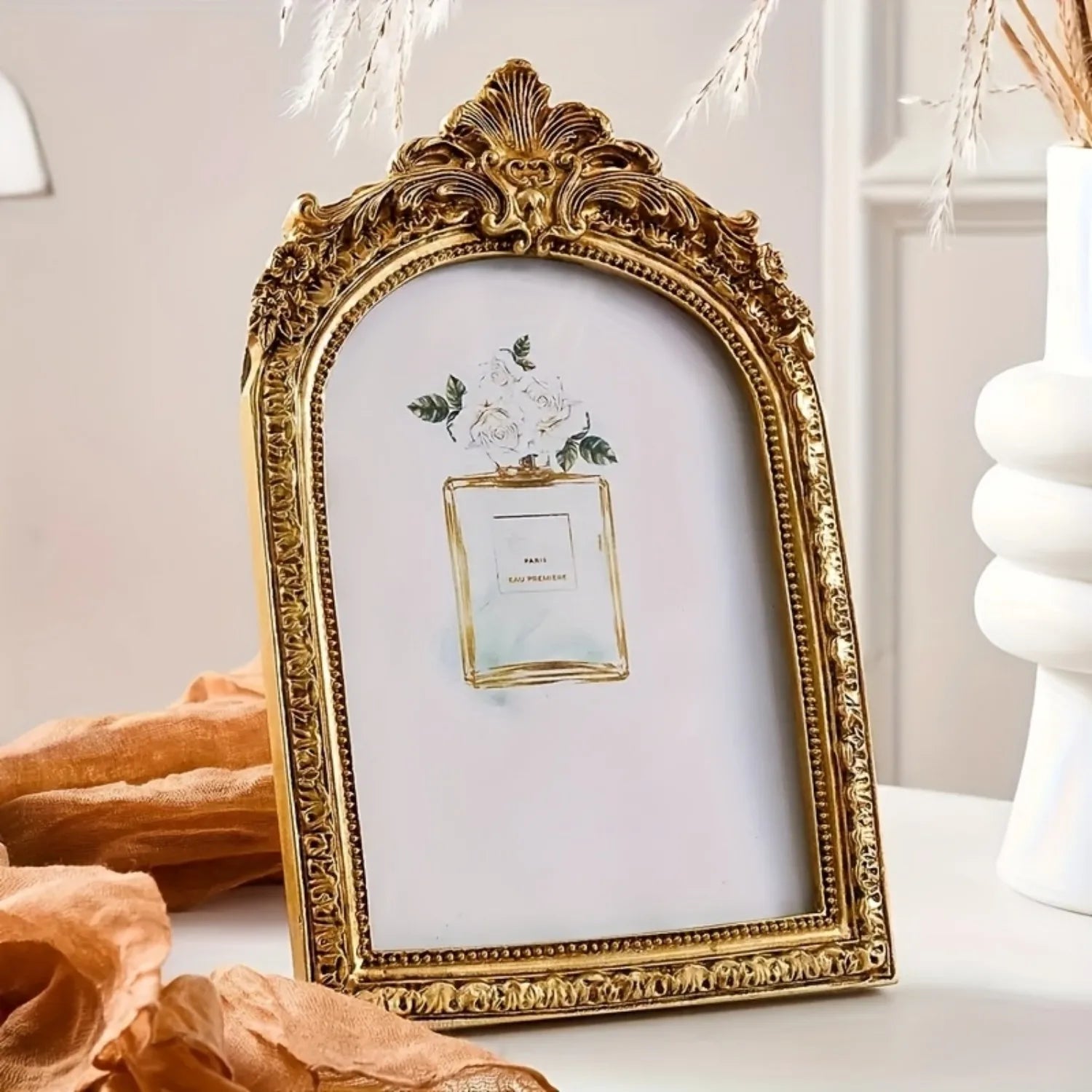 1pc Vintage 4x6 Picture Frame Antique Ornate Table Top And Wall Mounting Photo Frame, Photo Gallery, Art, Bronze Golden (4x6)